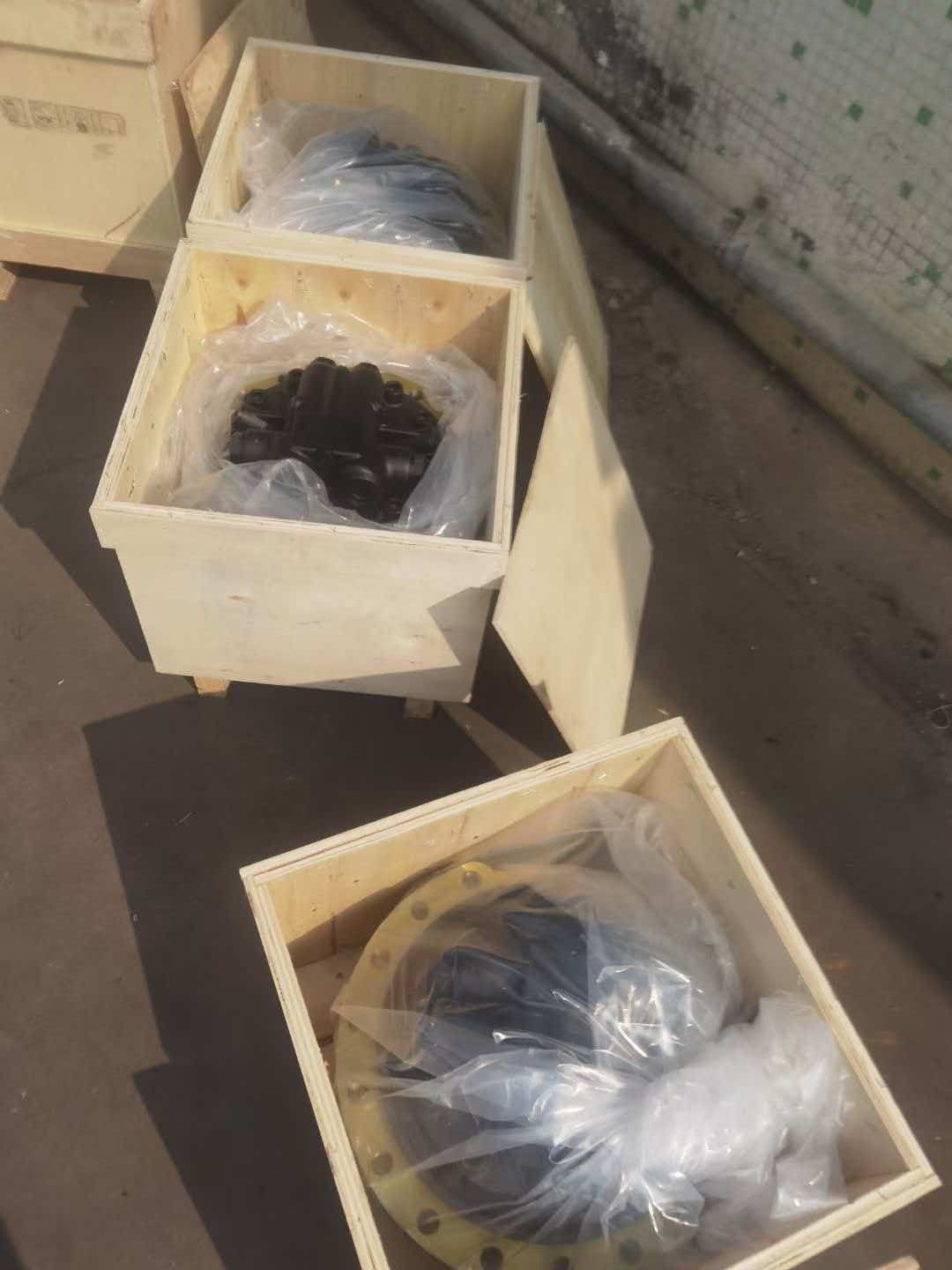 Final drive for Hitachi ZX240-3
